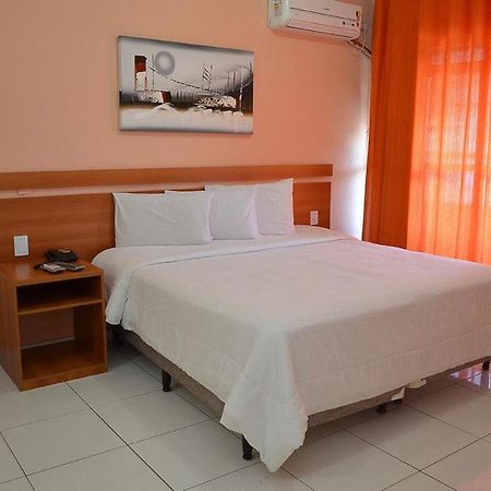 Calabreza Hotel E Restaurante Três Corações Kültér fotó